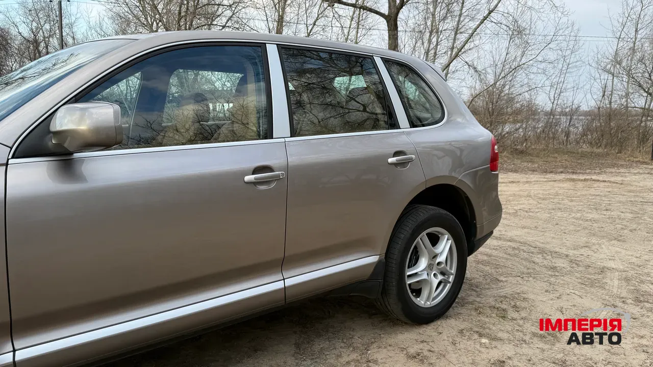 Porsche Cayenne - фото 5