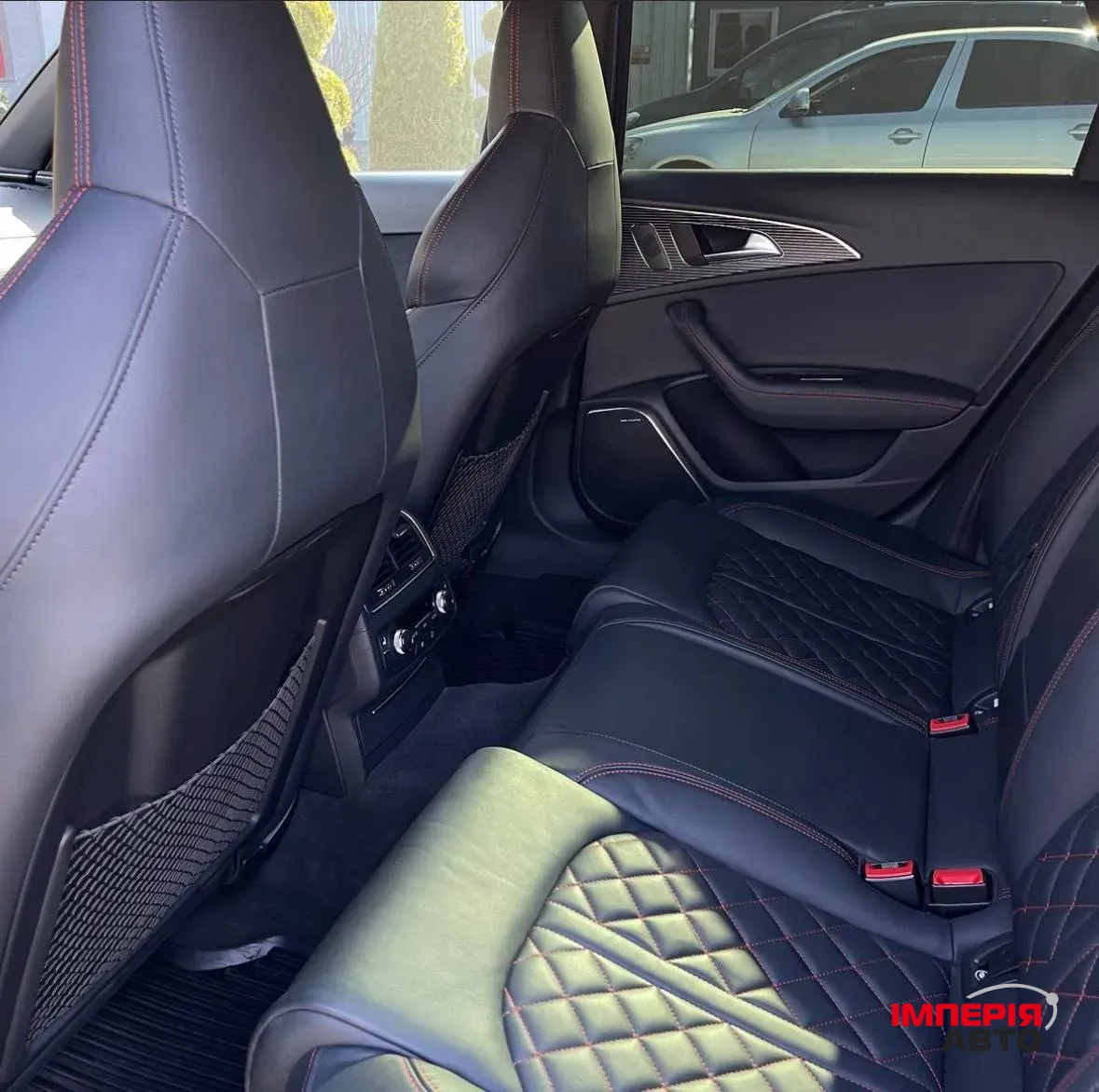 Audi A6 - фото 10