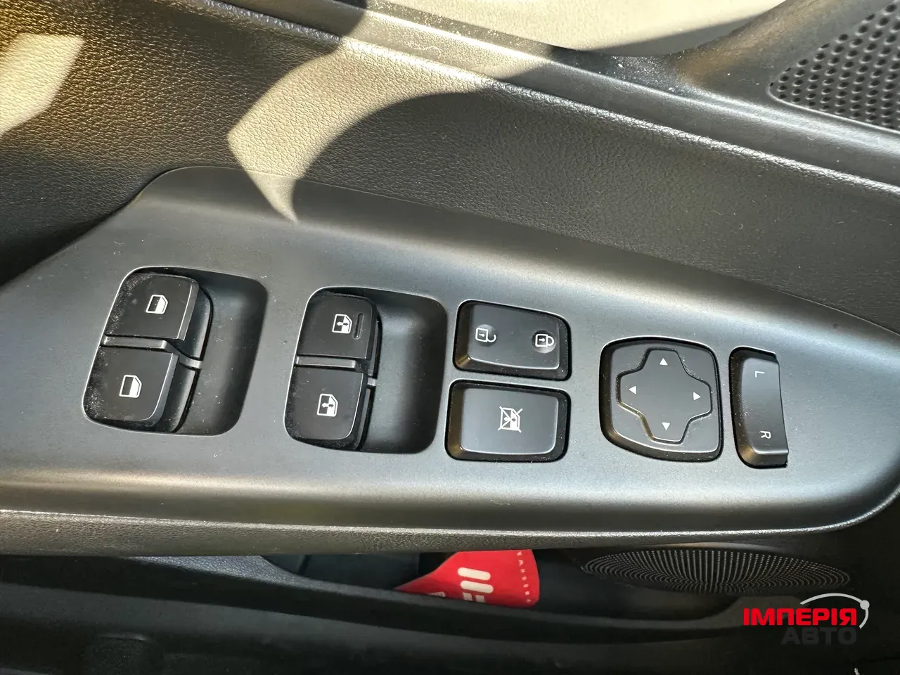 Hyundai Kona - фото 14