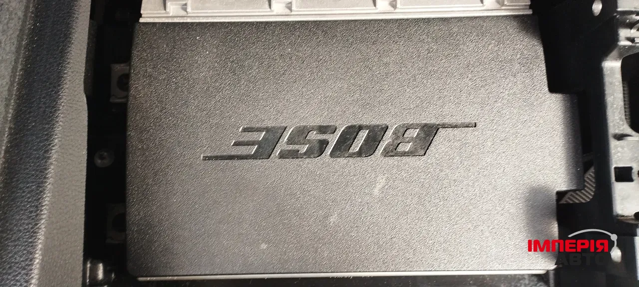 Audi Q7 - фото 43