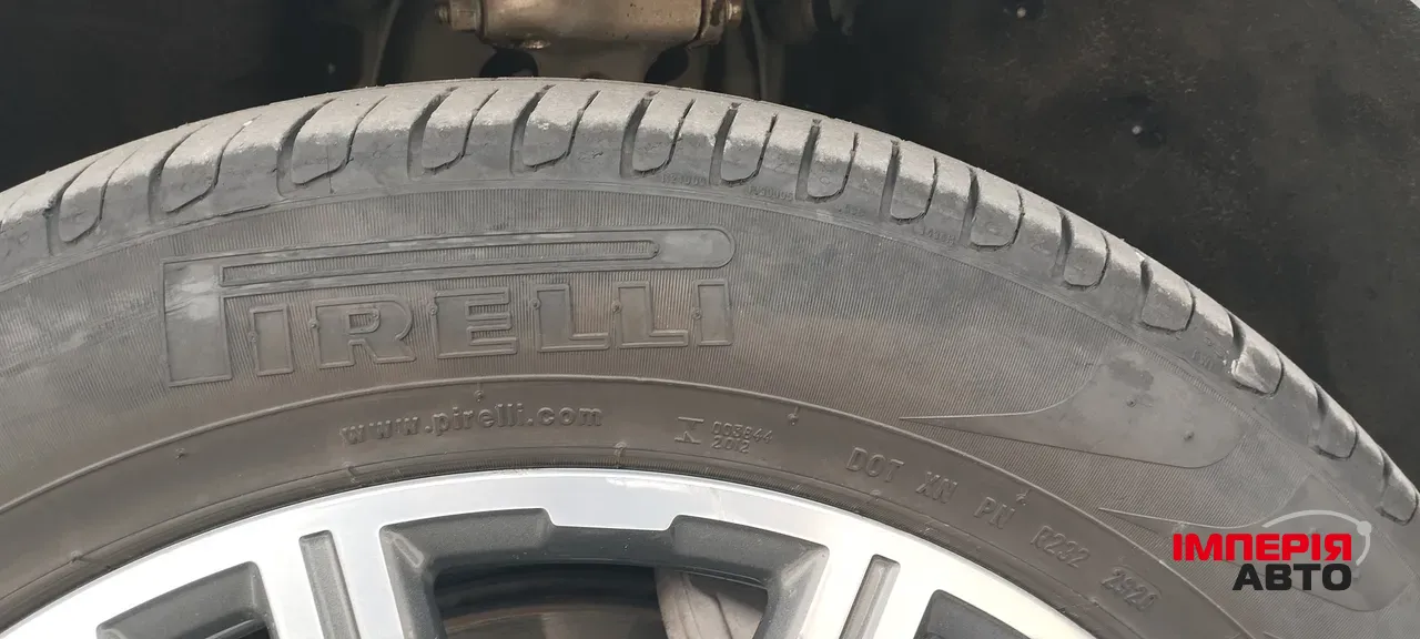 Audi Q7 - фото 46