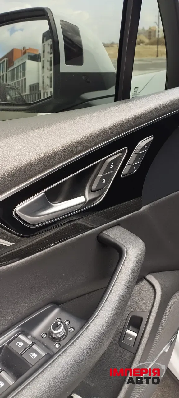 Audi Q7 - фото 60