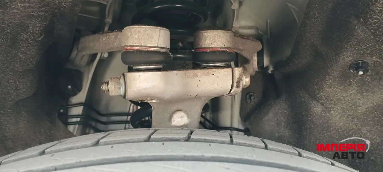 Audi Q7 - фото 47