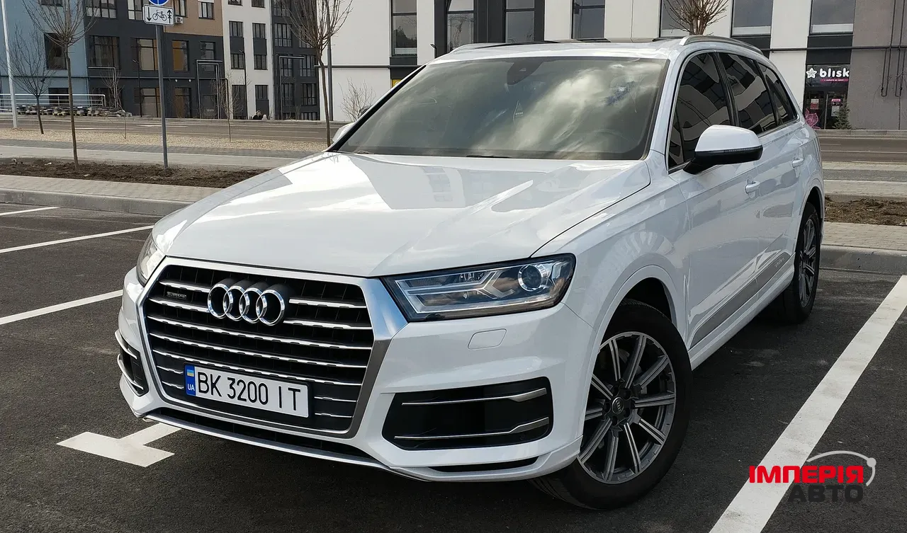 Audi Q7 - фото 3