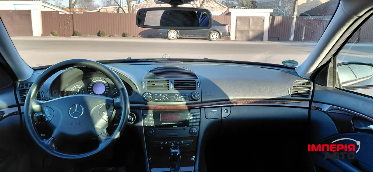 Mercedes-Benz E-Класс - фото 38