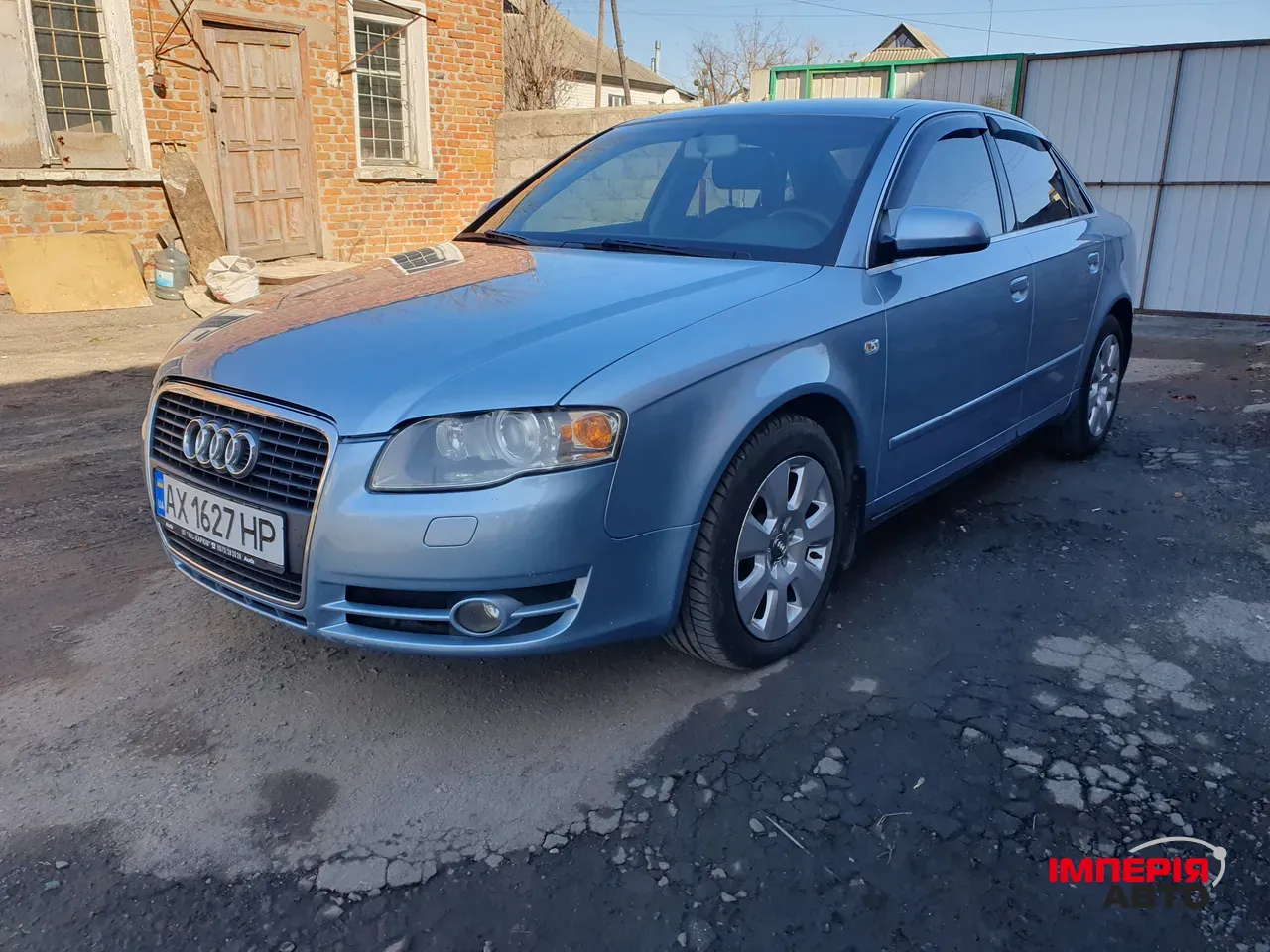 Audi A4 - фото 1