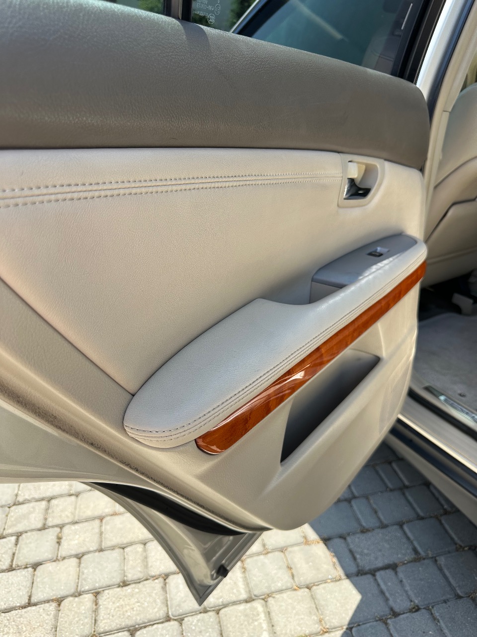 Lexus RX - фото 32