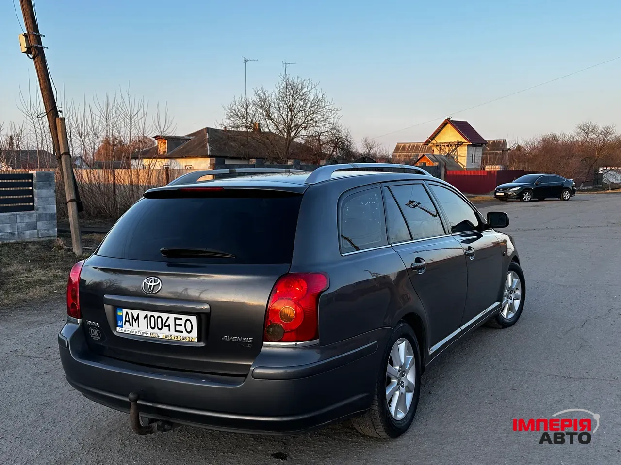 Toyota Avensis - фото 8