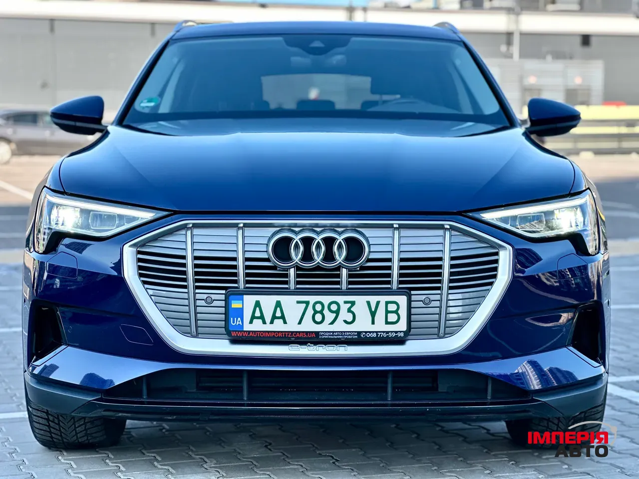 Audi e-tron - фото 21