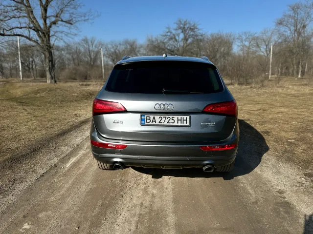 Audi Q5 - фото 2