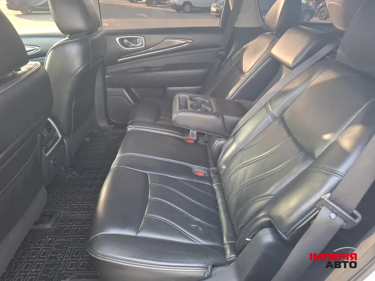 Infiniti QX60 - фото 16