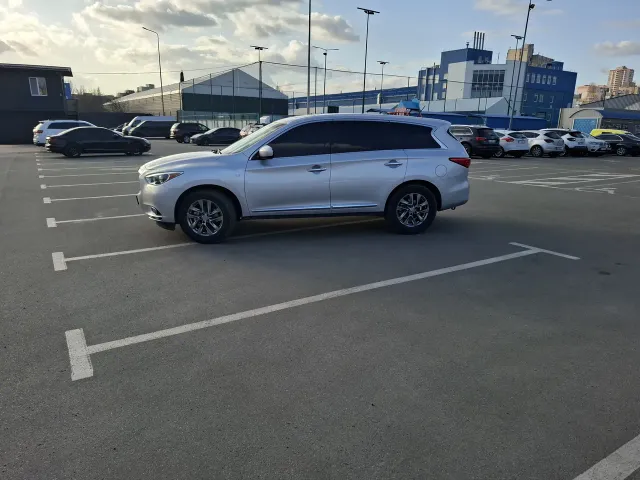 Infiniti QX60 - фото 4