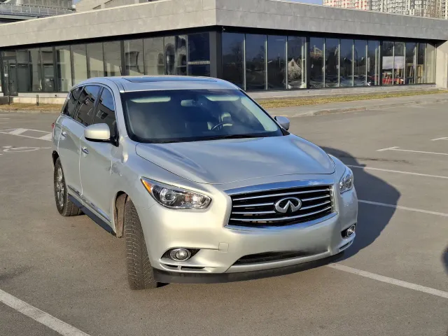 Infiniti QX60 - фото 3