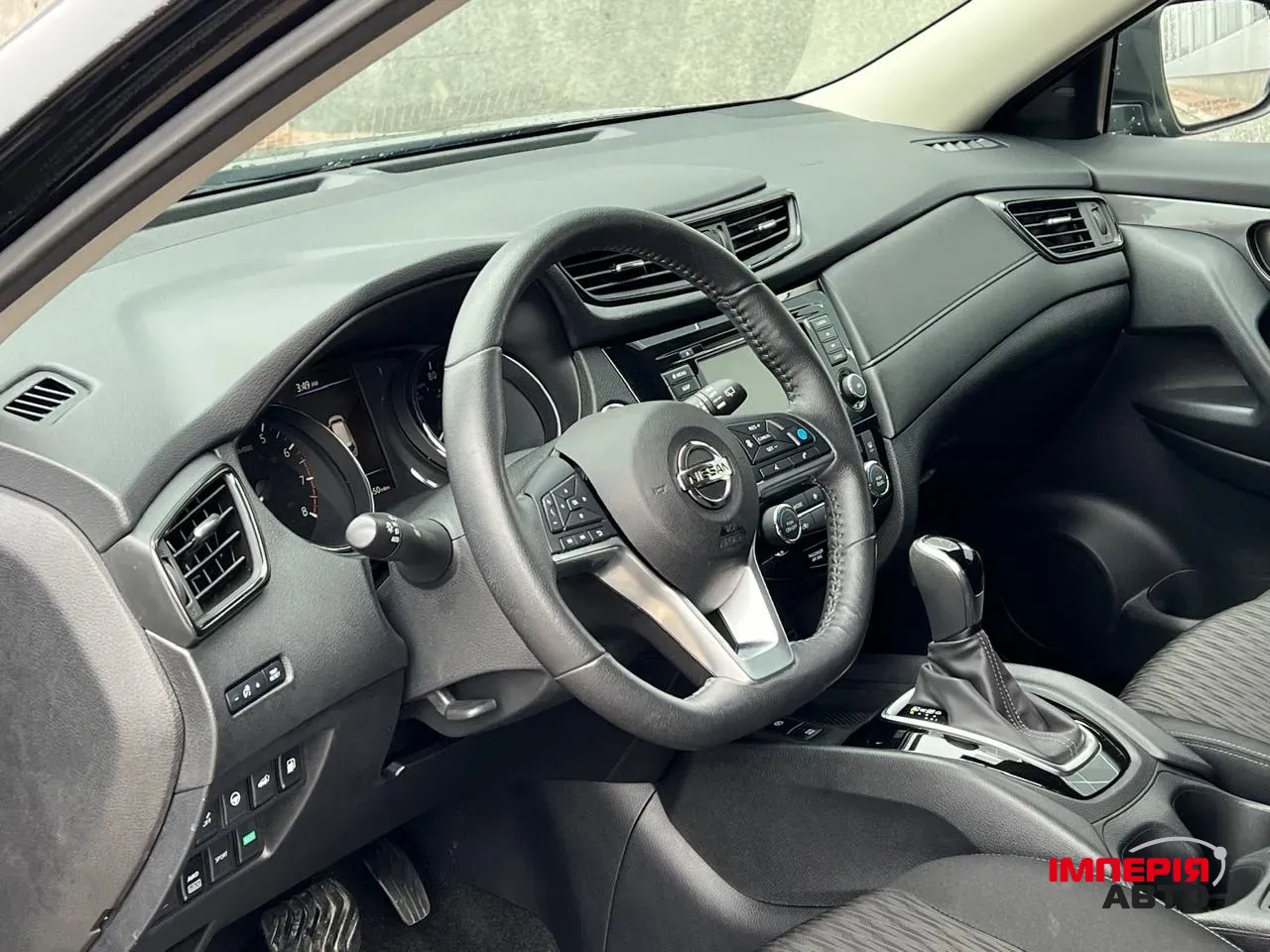 Nissan Rogue - фото 14