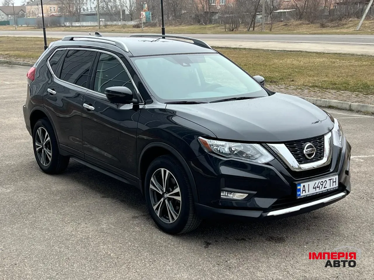 Nissan Rogue - фото 1