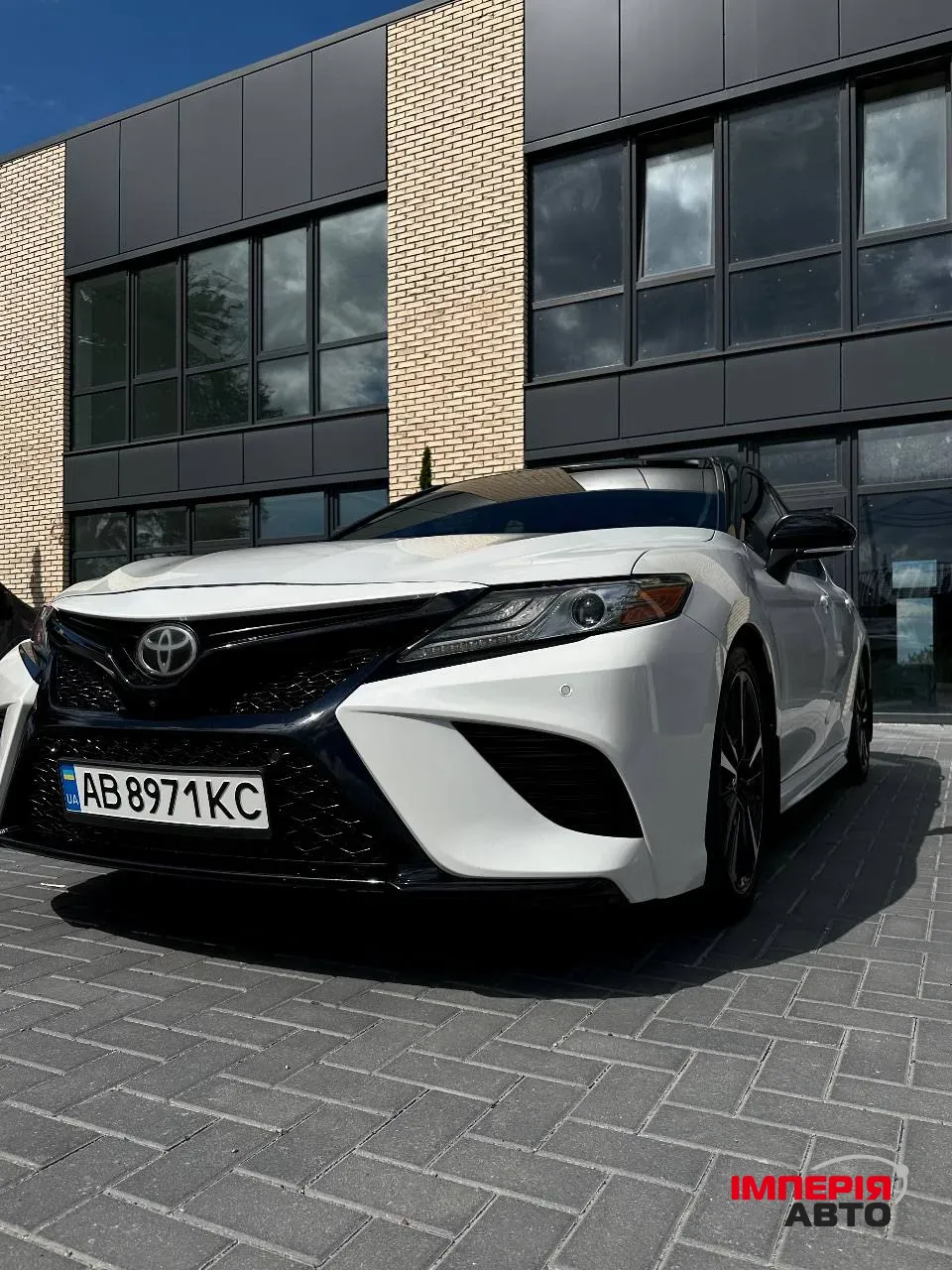 Toyota Camry - фото 5