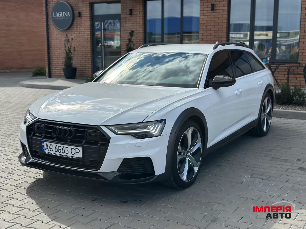 Audi A6 - фото 9