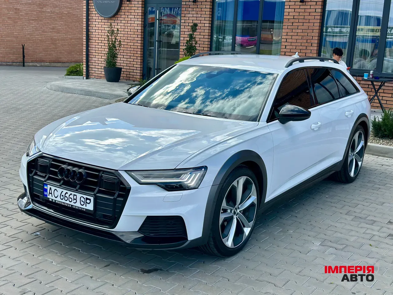 Audi A6 - фото 7