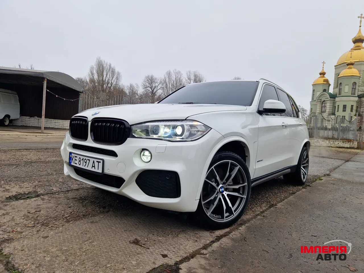 BMW X5 - фото 1