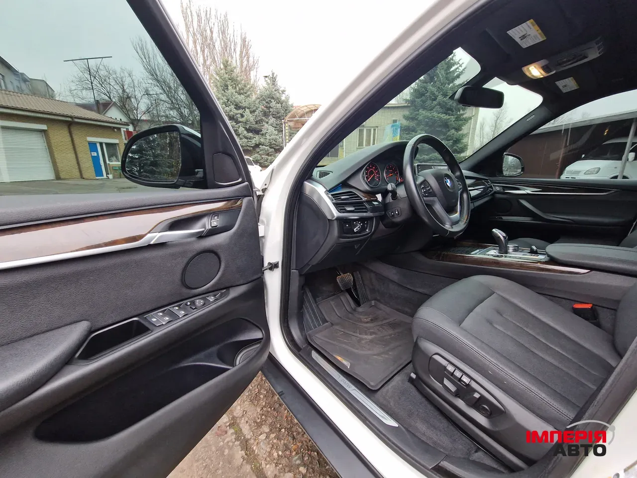 BMW X5 - фото 14