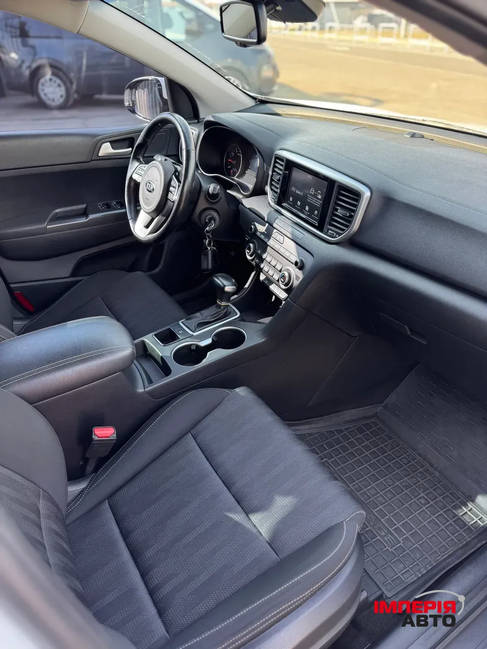 Kia Sportage - фото 18