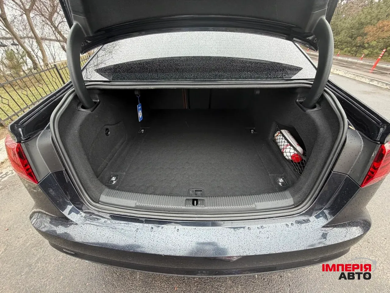 Audi A6 - фото 8