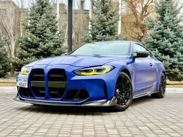BMW M4 - фото 4