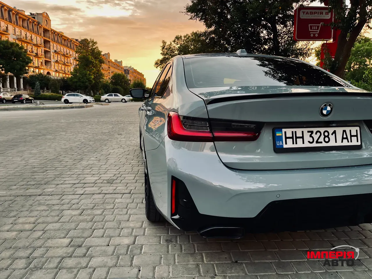 BMW 3 серії - фото 12