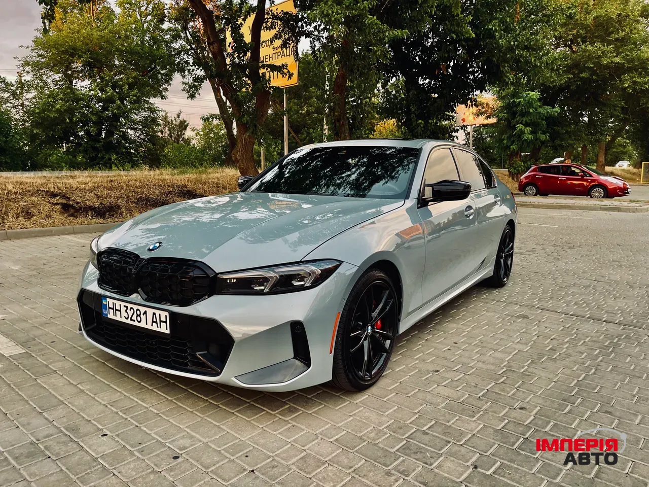 BMW 3 серії - фото 1