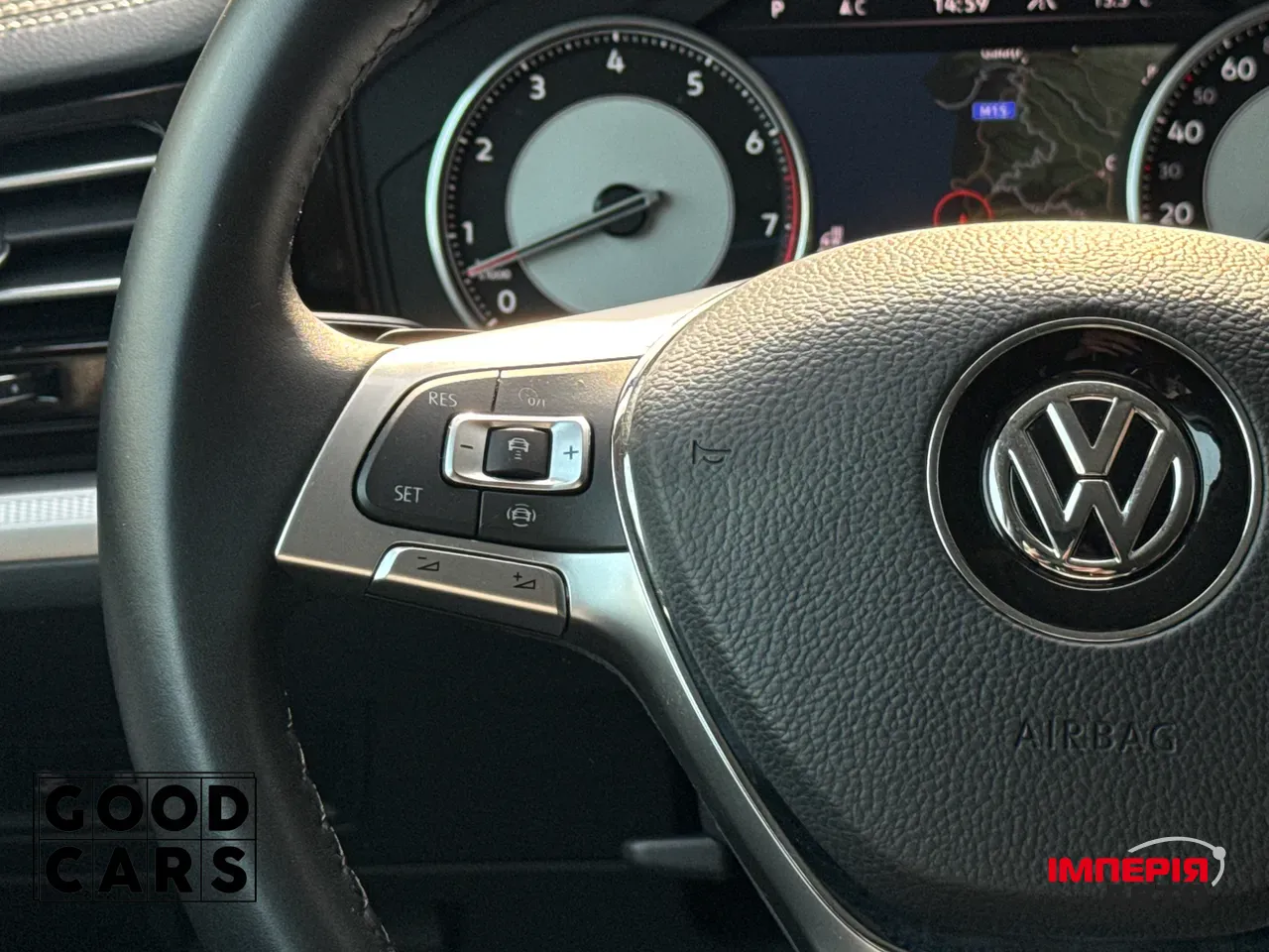 Volkswagen Touareg - фото 33