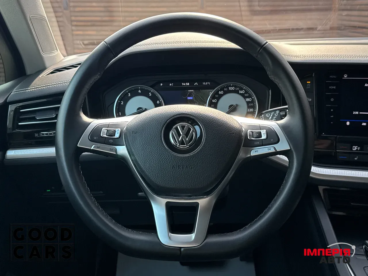 Volkswagen Touareg - фото 32