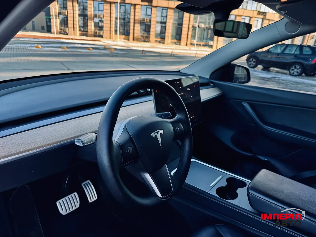 Tesla Model Y - фото 23