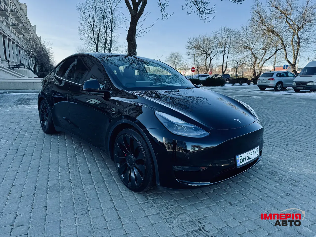 Tesla Model Y - фото 4