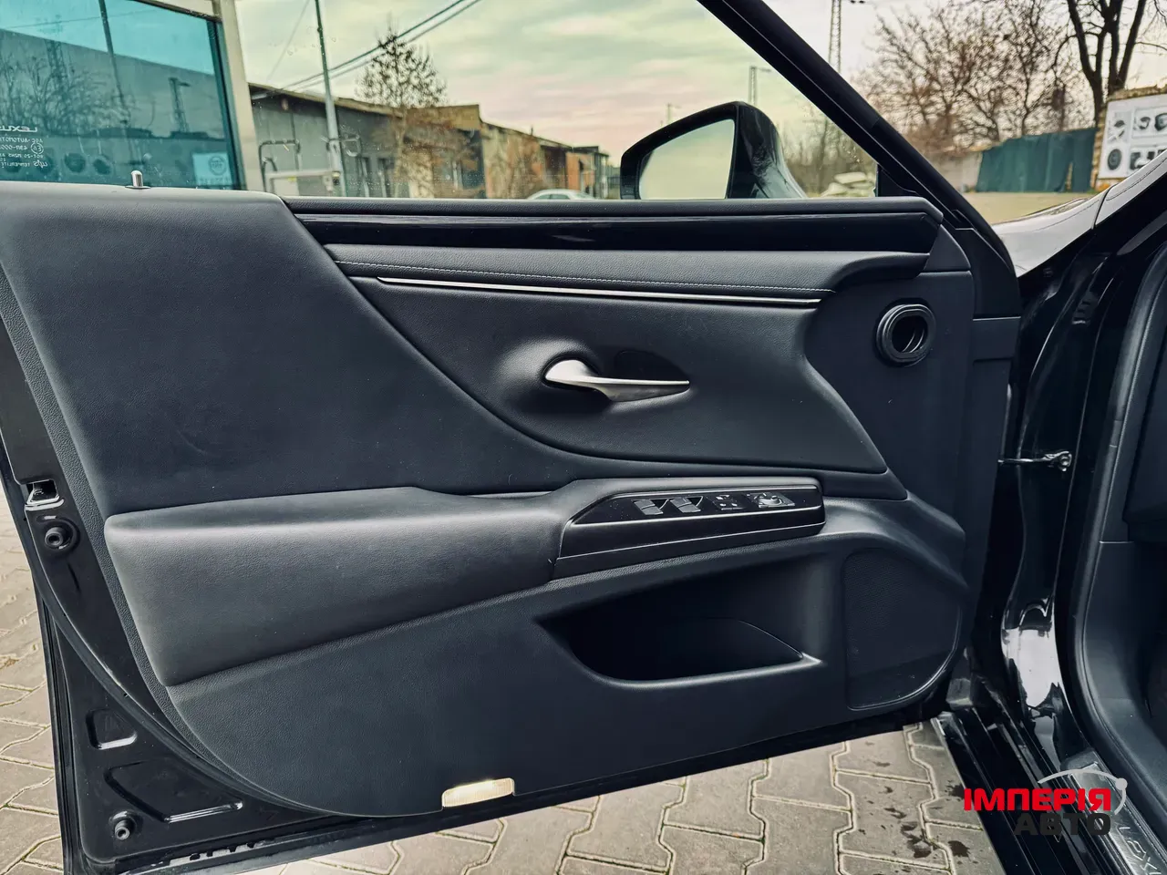 Lexus ES - фото 23