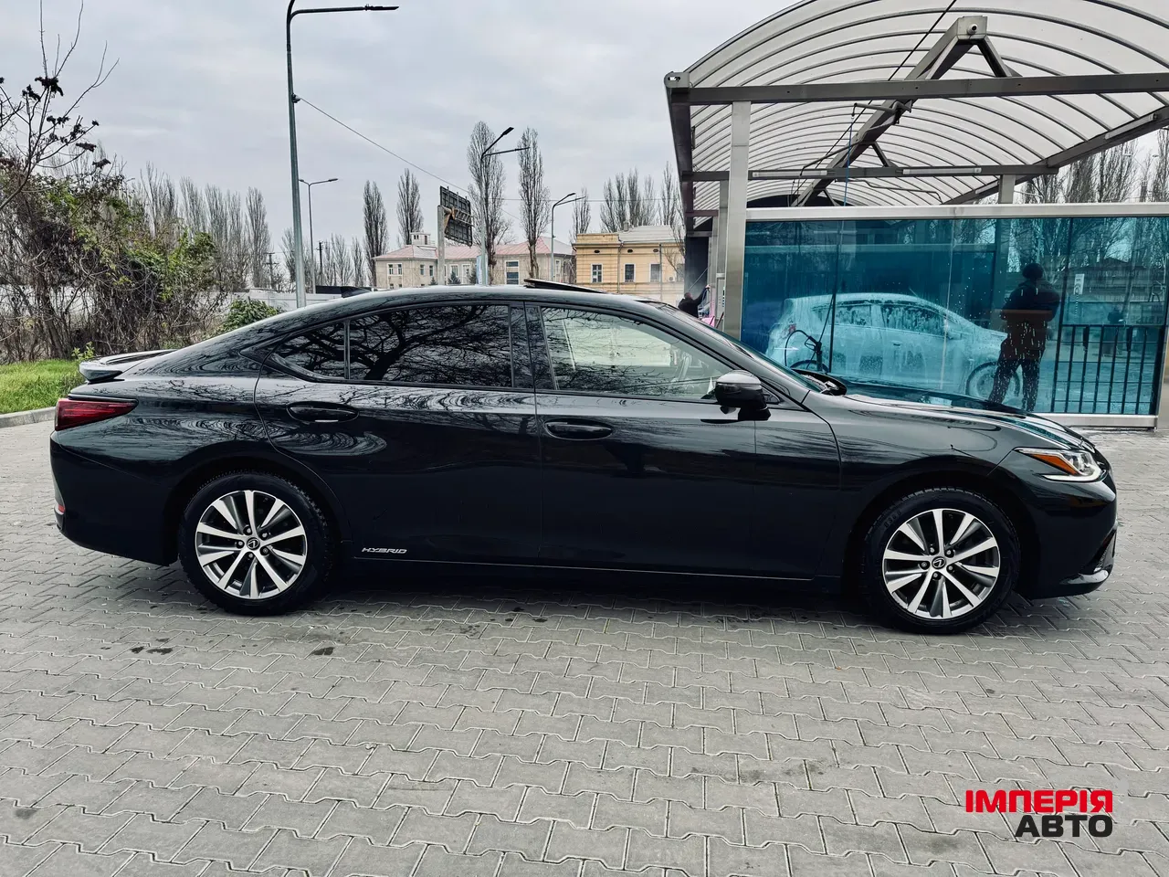 Lexus ES - фото 8