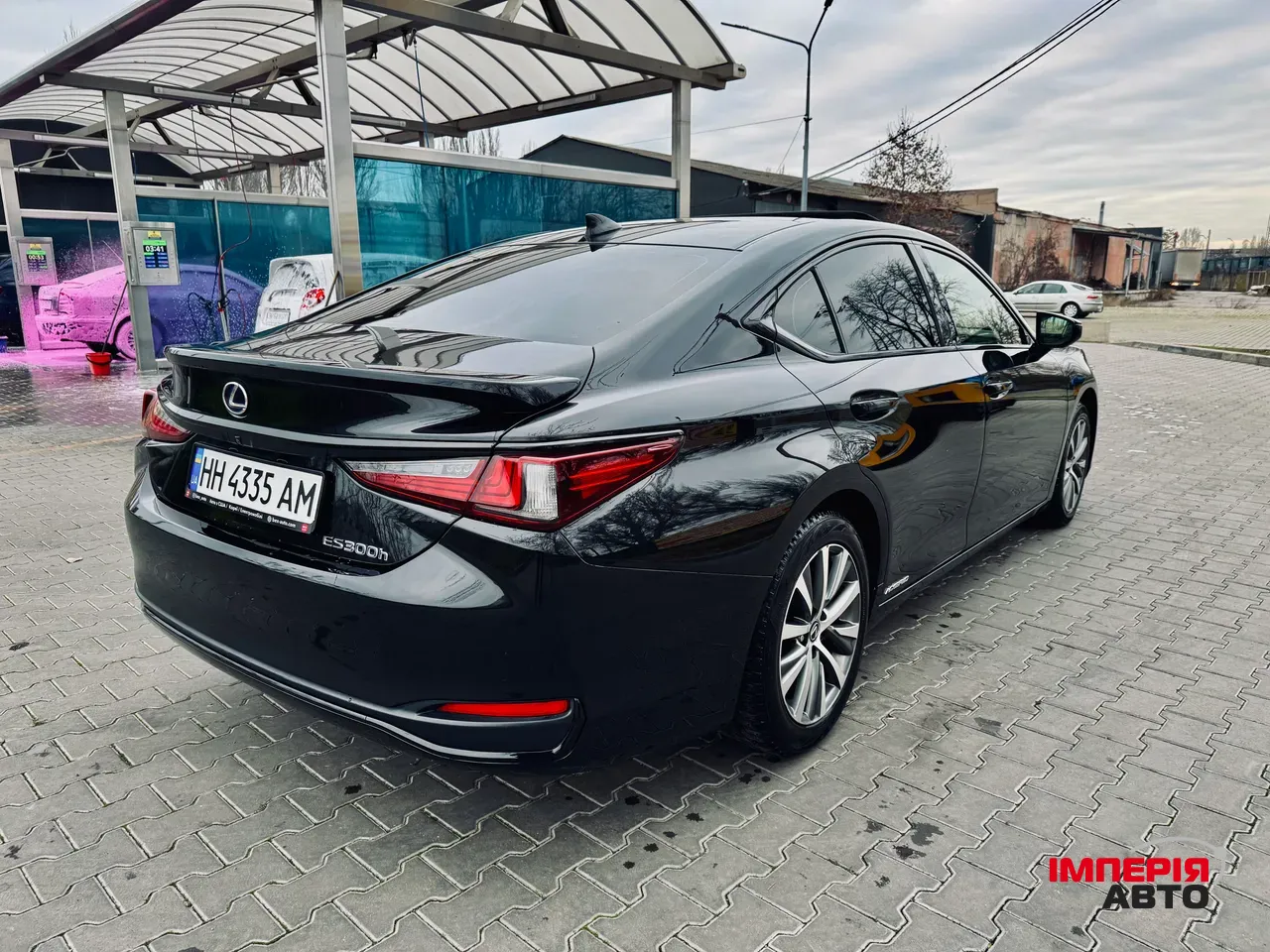 Lexus ES - фото 9