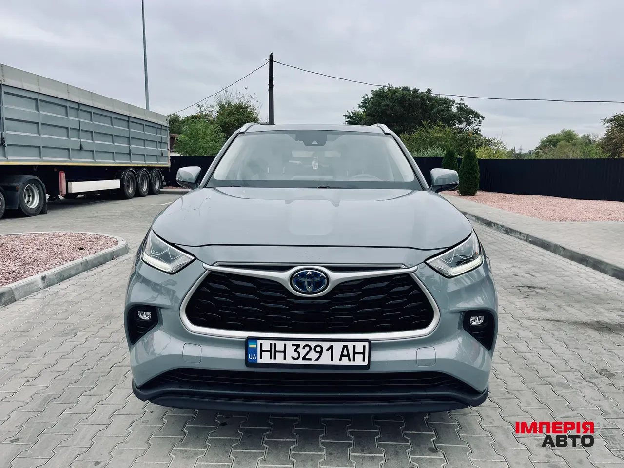 Toyota Highlander - фото 3