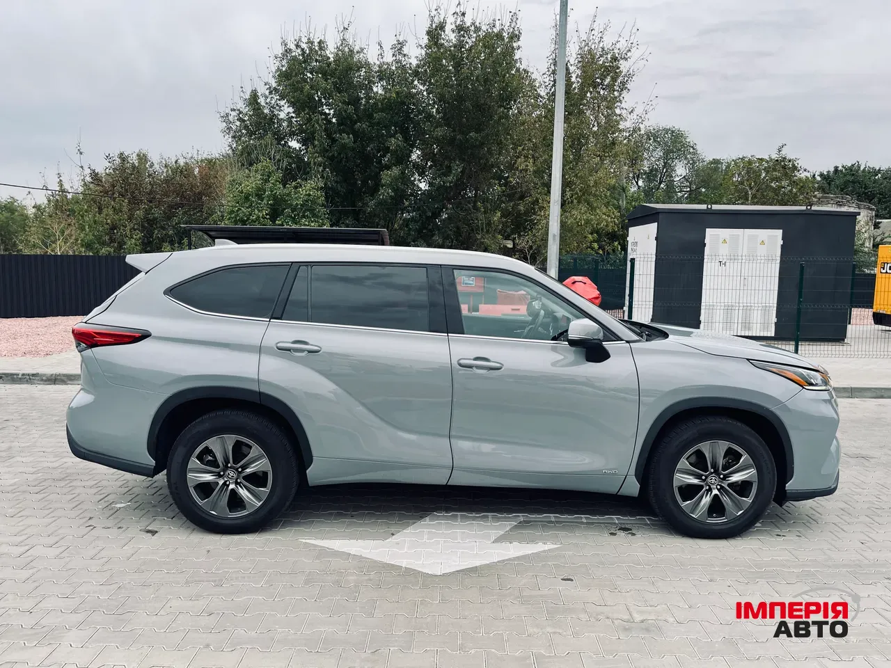 Toyota Highlander - фото 5