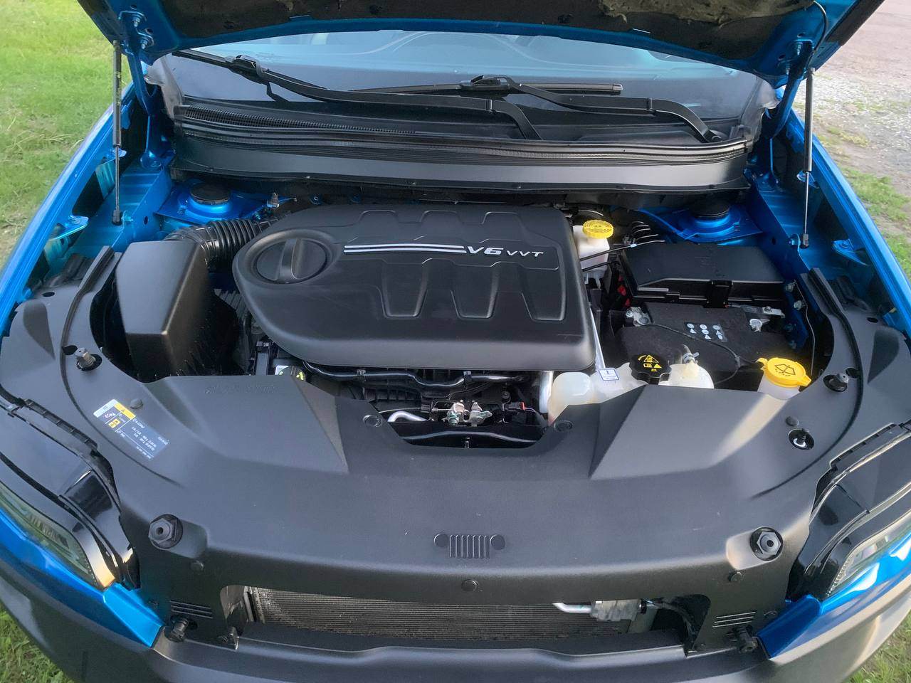 Jeep Cherokee - фото 2