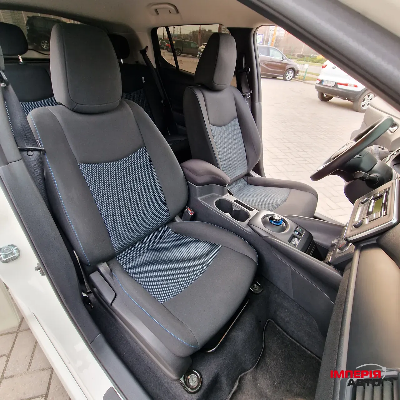 Nissan Leaf - фото 17