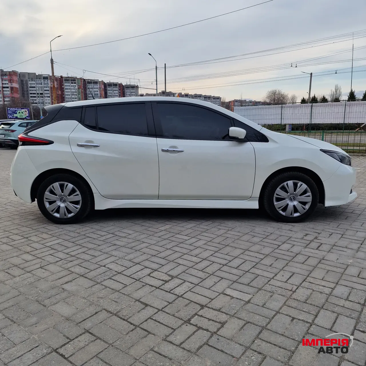 Nissan Leaf - фото 8