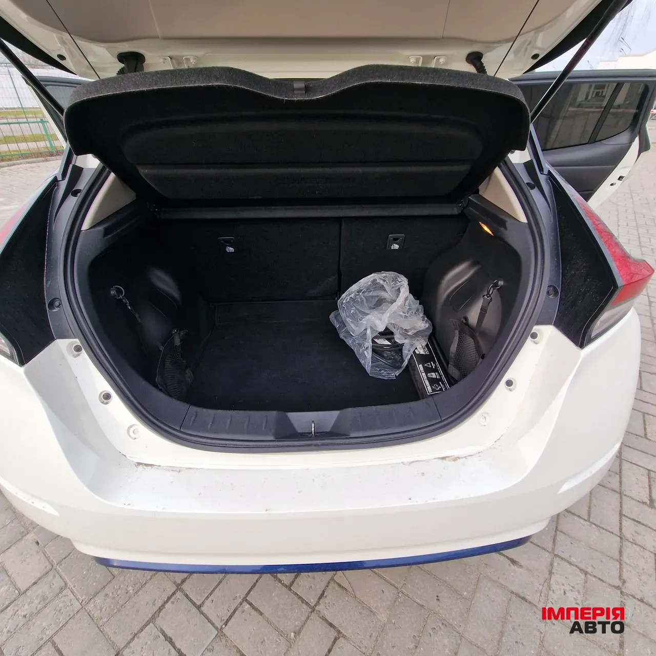 Nissan Leaf - фото 20