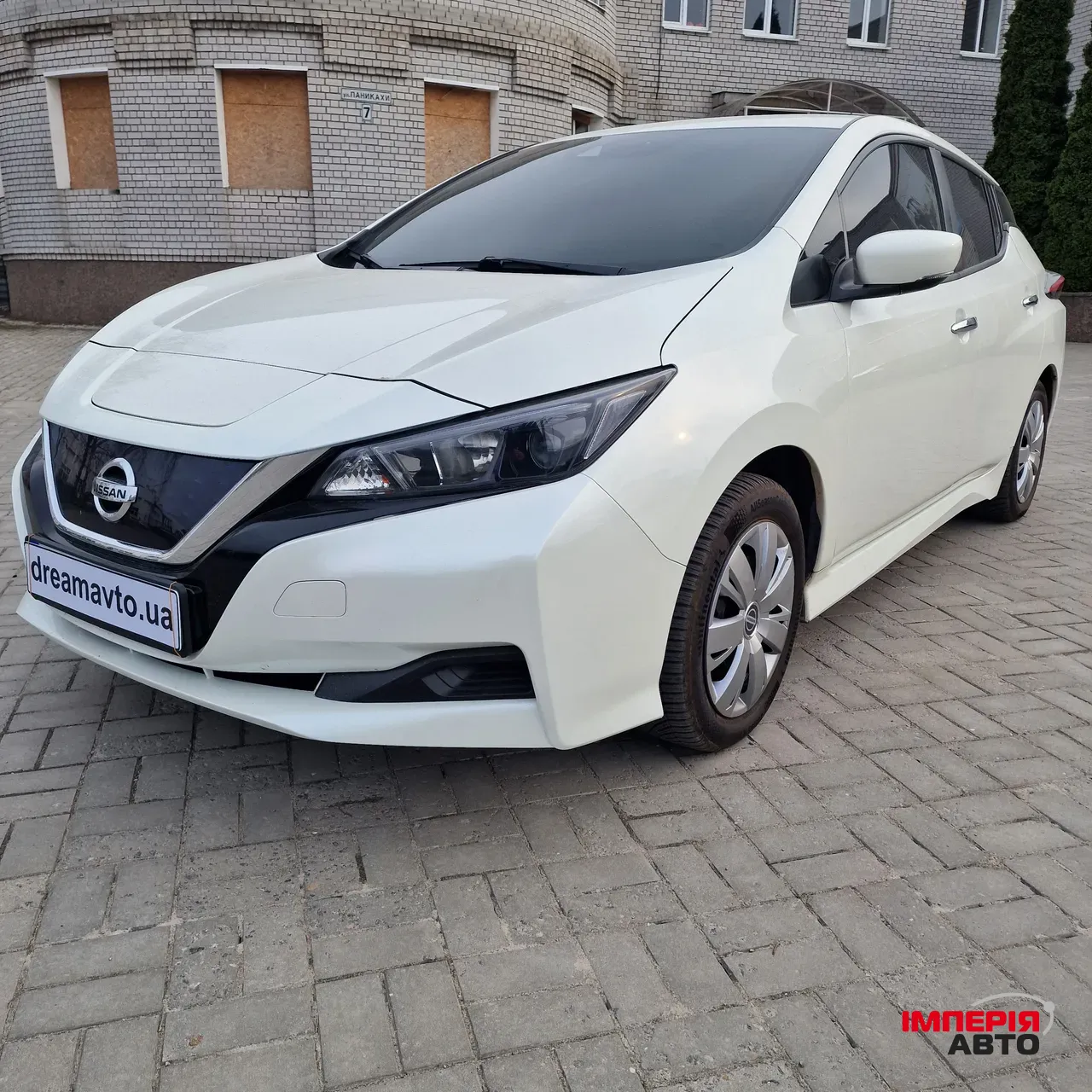 Nissan Leaf - фото 3