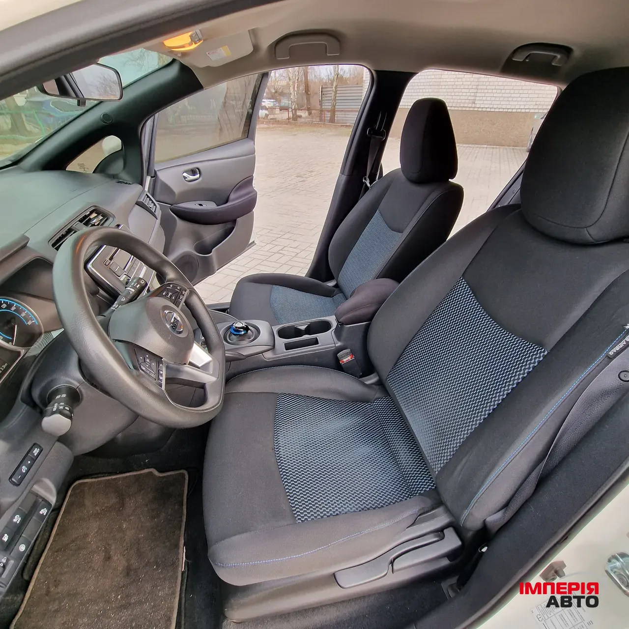 Nissan Leaf - фото 14