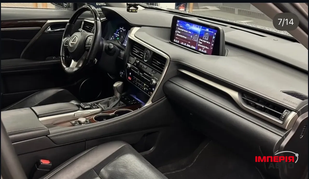 Lexus RX - фото 6