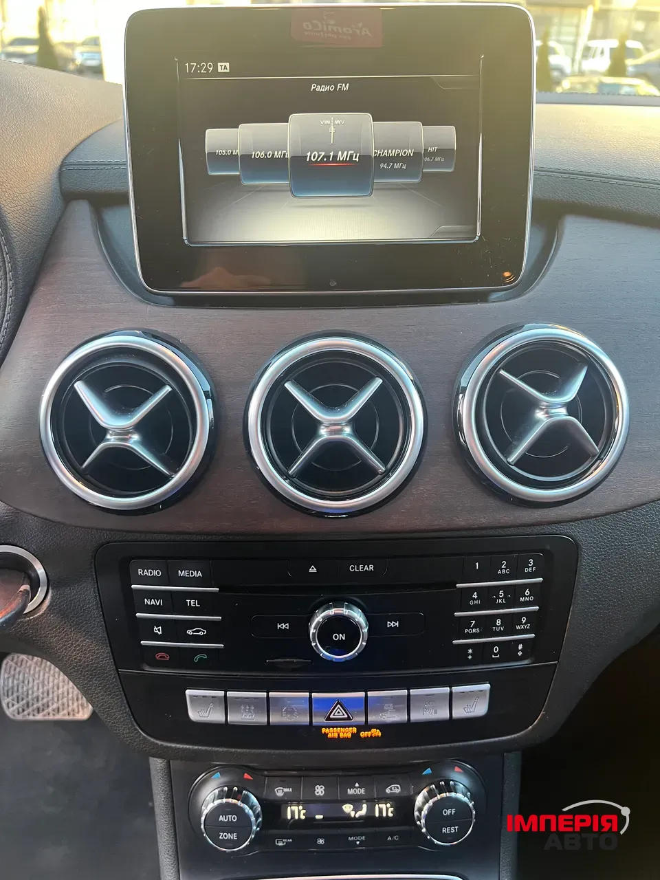 Mercedes-Benz B-Класс - фото 27