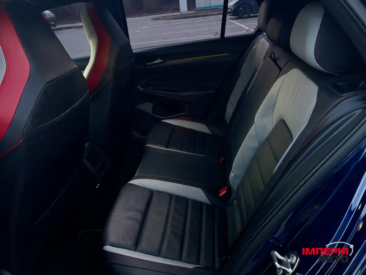 Volkswagen Golf GTI - фото 16