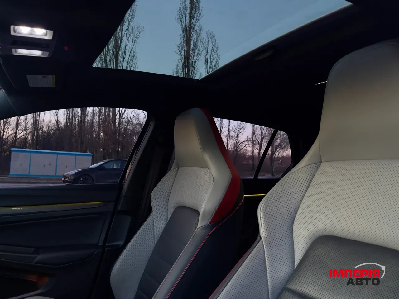 Volkswagen Golf GTI - фото 15