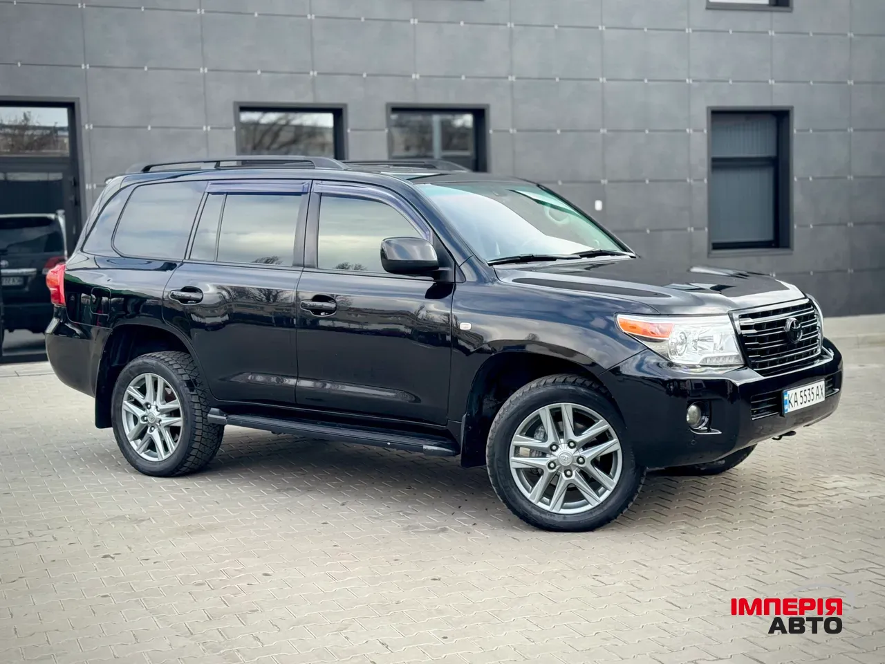 Toyota Land Cruiser - фото 3