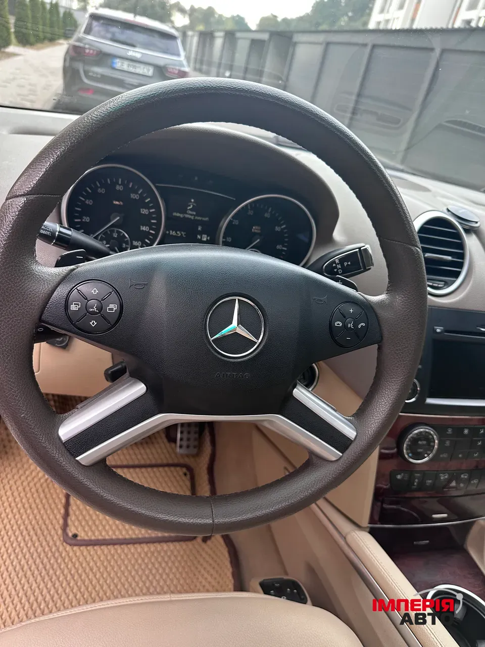 Mercedes-Benz M-Класс - фото 14